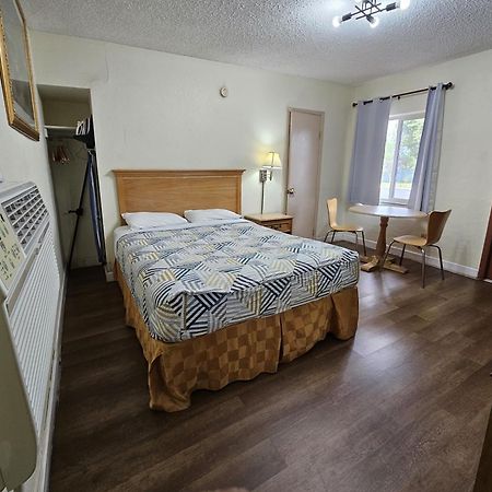 Rodeway Inn Fort Pierce Us Highway 1 Экстерьер фото